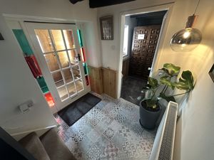 Photo 7- click for photo gallery